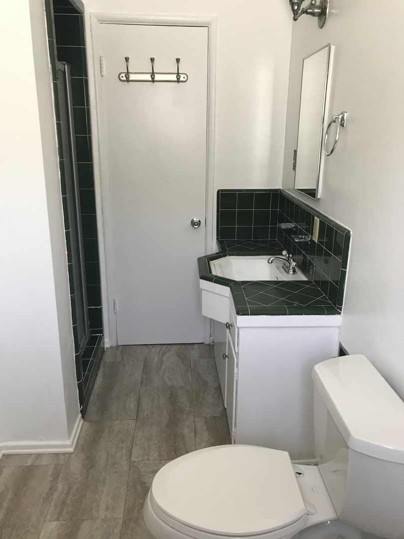 Los Angeles Condo: 1615 N. Laurel Ave - #203