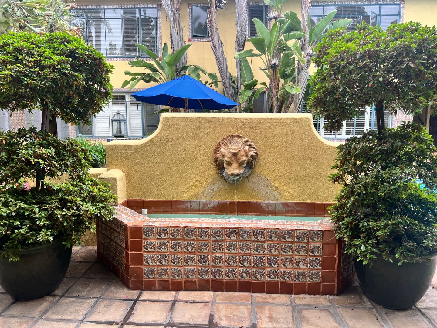 Los Angeles Condo: 1615 N. Laurel Ave - #203
