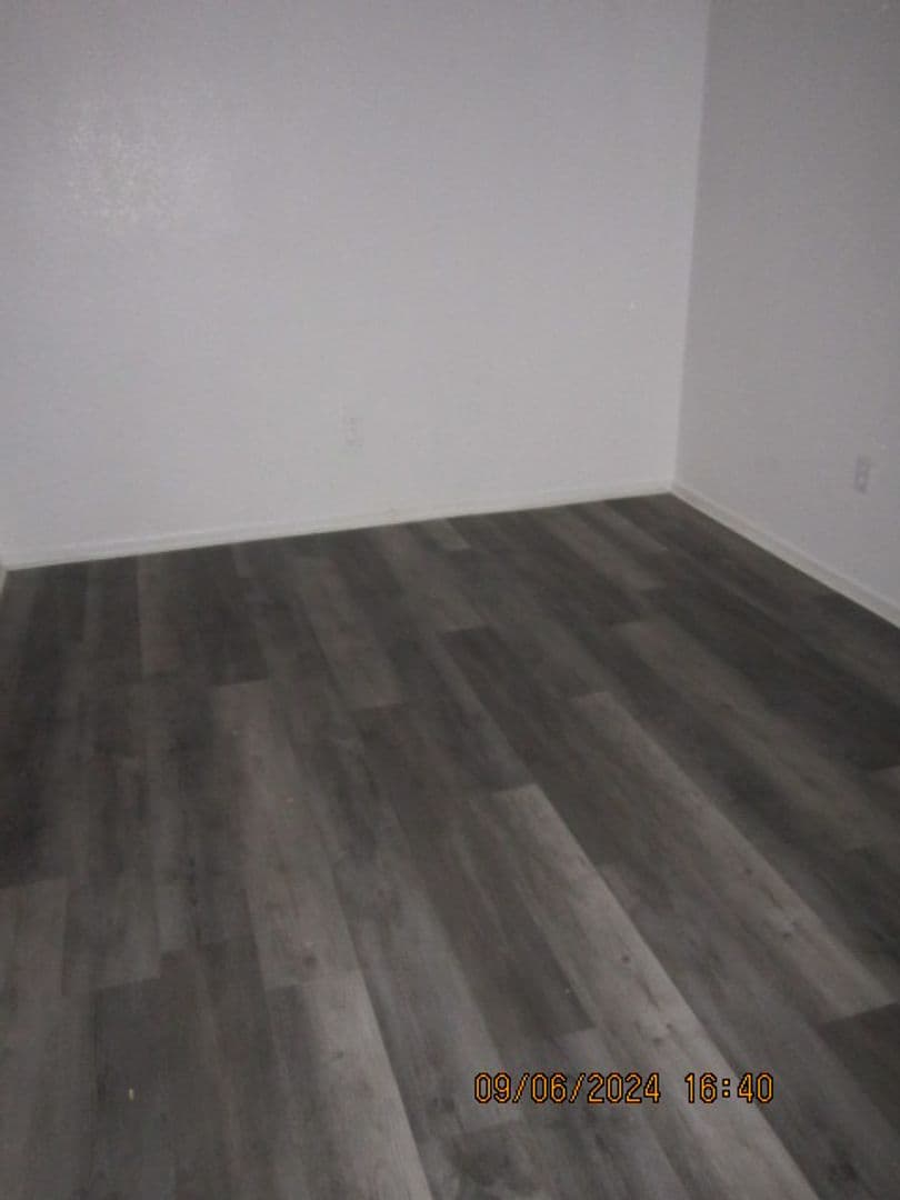 Las Vegas Apartment: 1555 Balzar Ave