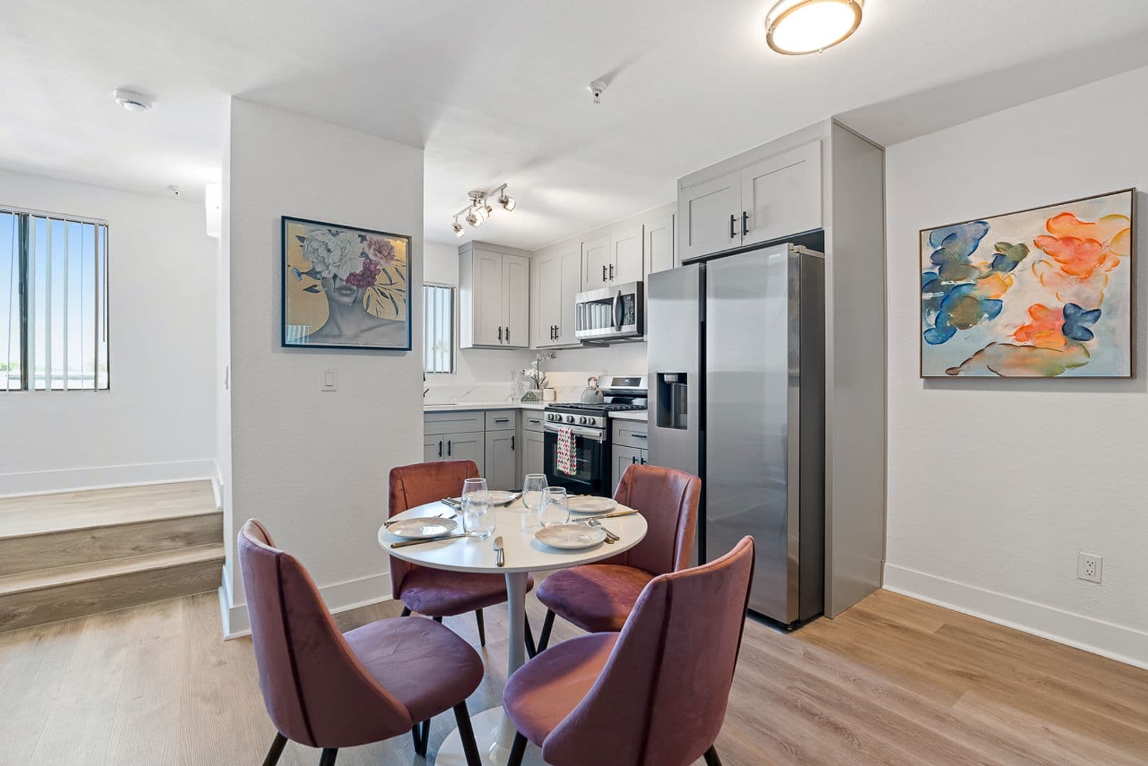 Long Beach Apartment: 2301 E. Market St.