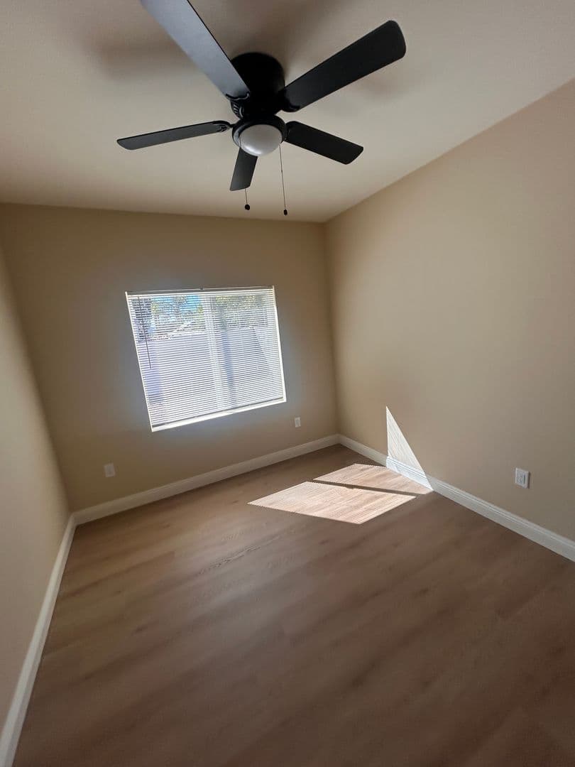 Fontana Apartment: 16186 Merrill Ave