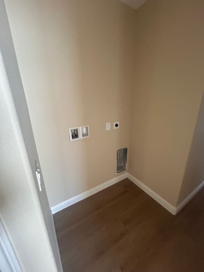 Fontana Apartment: 16186 Merrill Ave