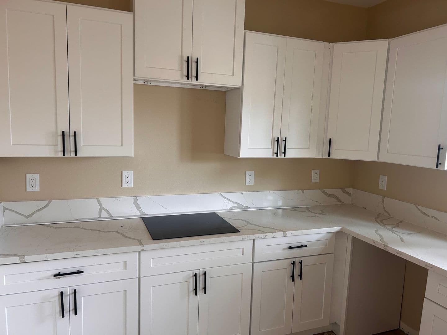 Fontana Apartment: 16186 Merrill Ave