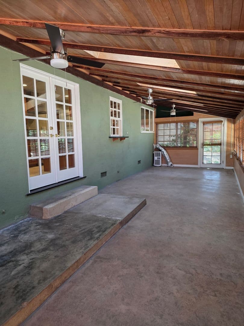Concord House: 1607 Franrose Lane