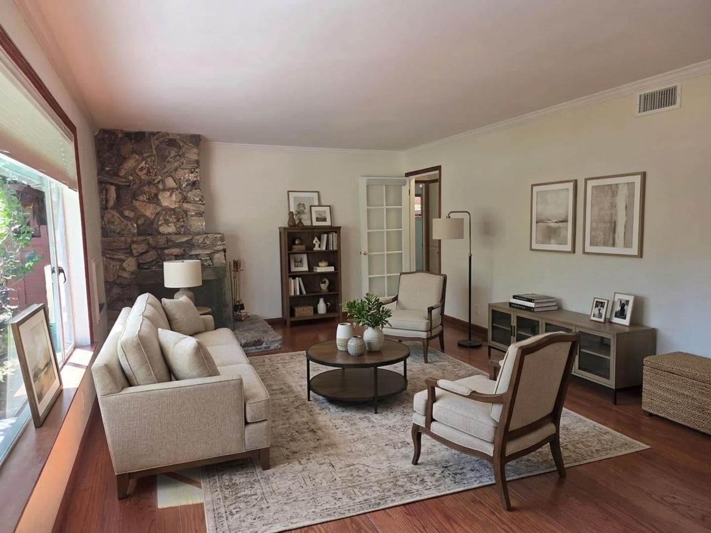Concord House: 1607 Franrose Lane