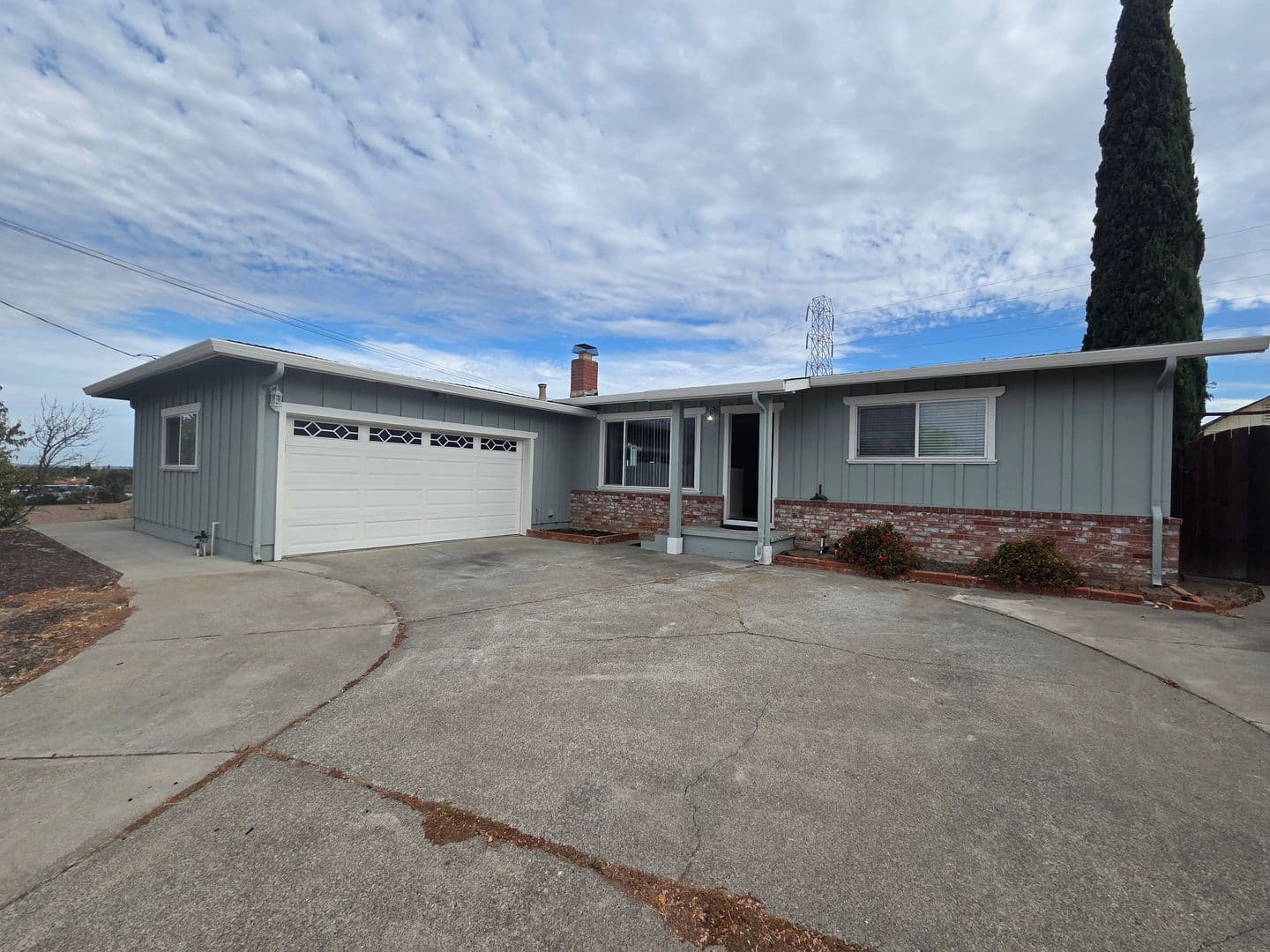 Antioch House: 2905 Windsor Drive