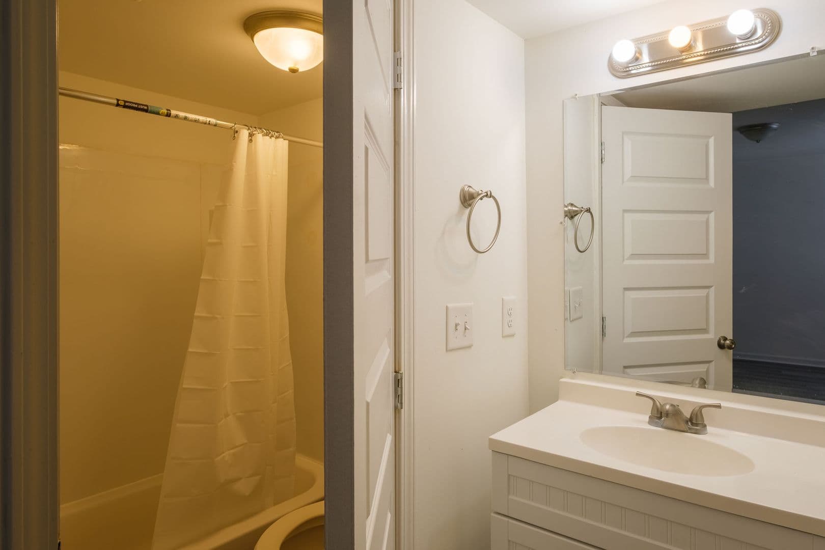 Stone Mountain Townhome: 1 Chatfield Drive