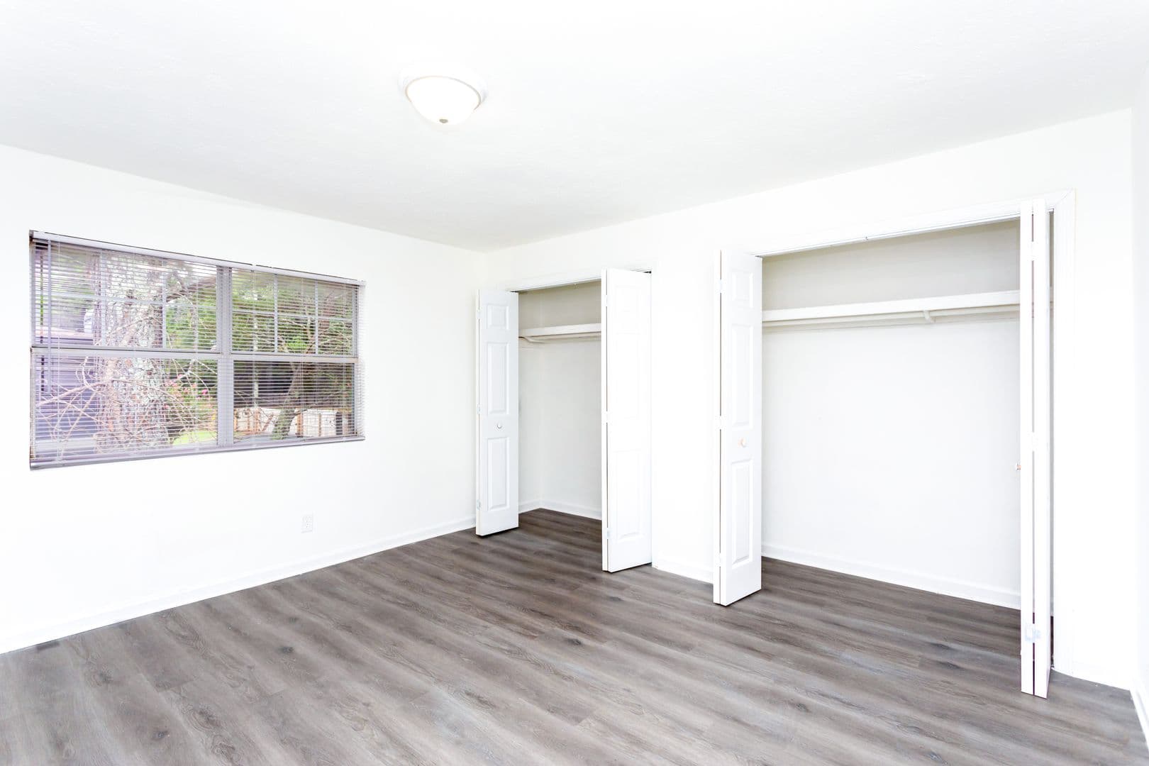Stone Mountain Townhome: 4900 Central Drive