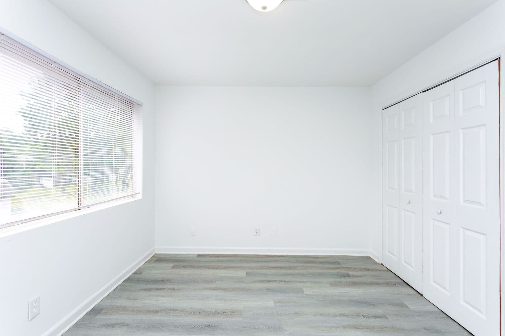 Stone Mountain Townhome: 4900 Central Drive