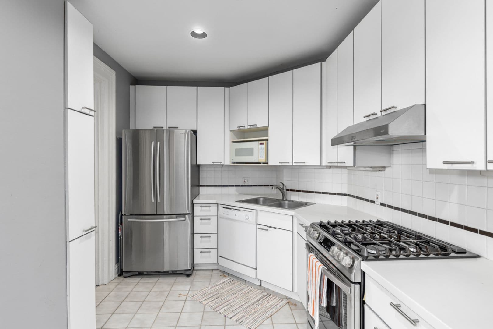 Grand Rapids Condo: 214 Fountain St NE #1