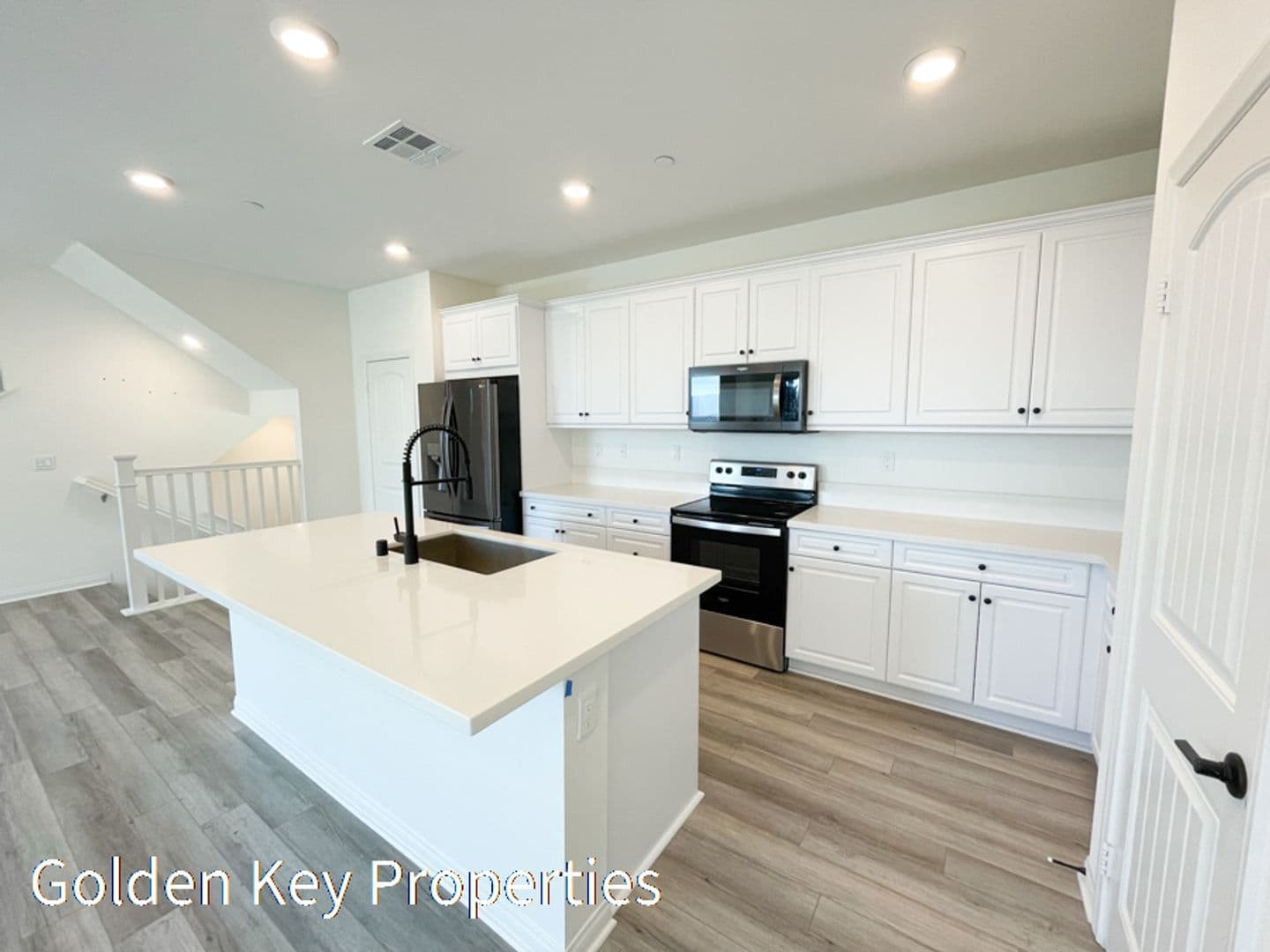 San Marcos Townhome: 455 Fitzpatrick Road #102