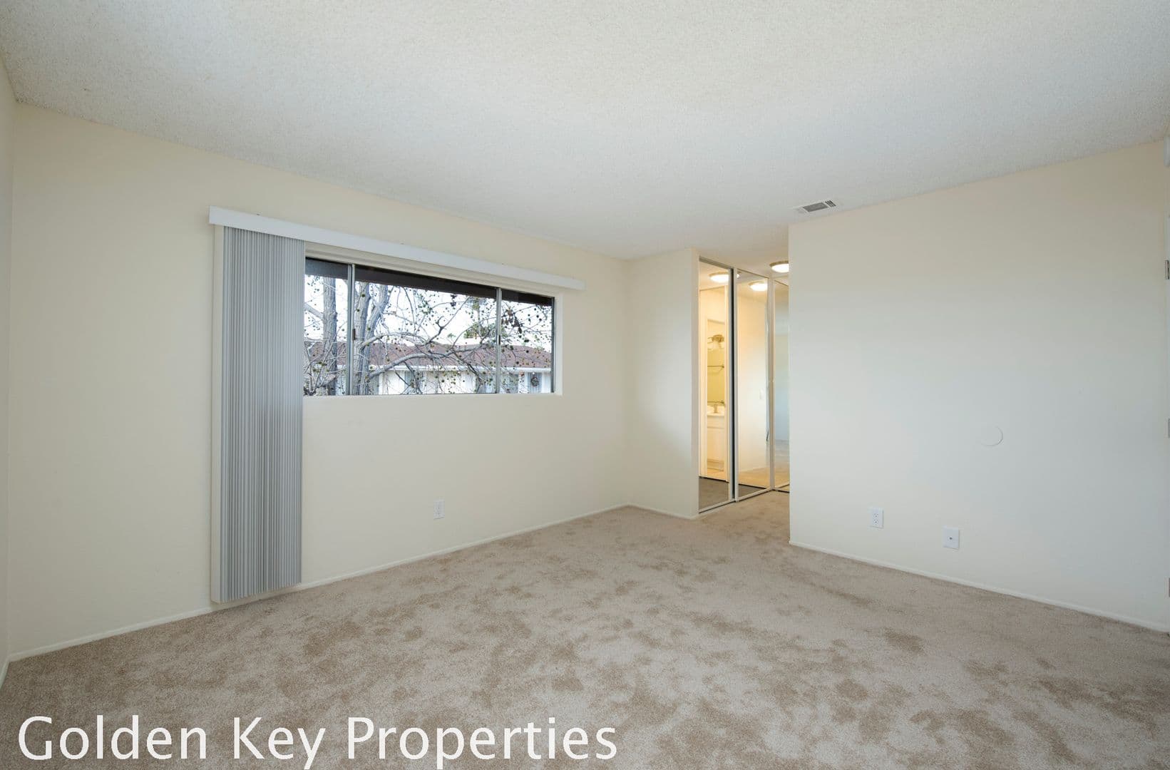 Vista Apartment: 1222 Palomar Place