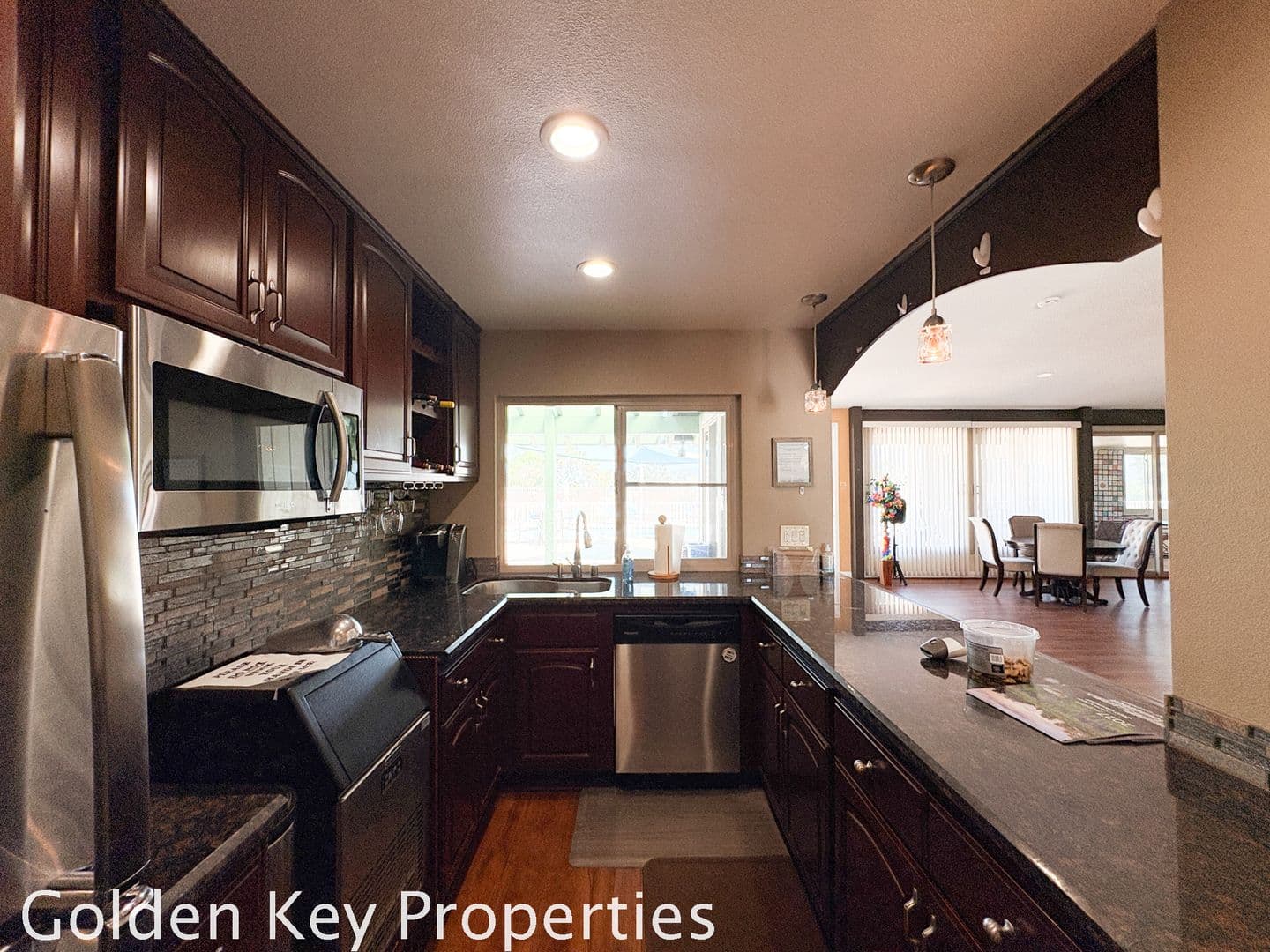 Encinitas Townhome: 1734 Pleasantdale Dr.