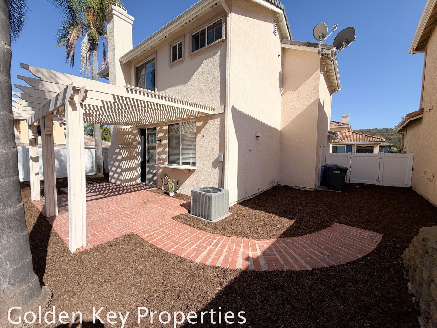 Vista House: 2081 Fairhope Loop