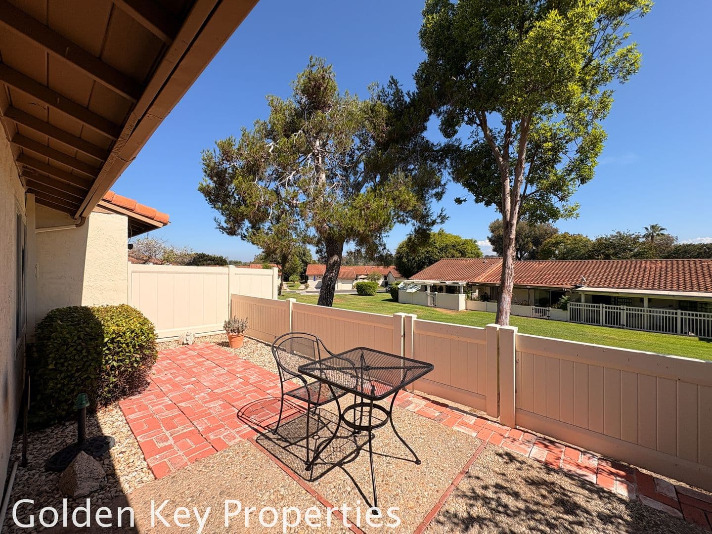 Encinitas Townhome: 1734 Pleasantdale Dr.