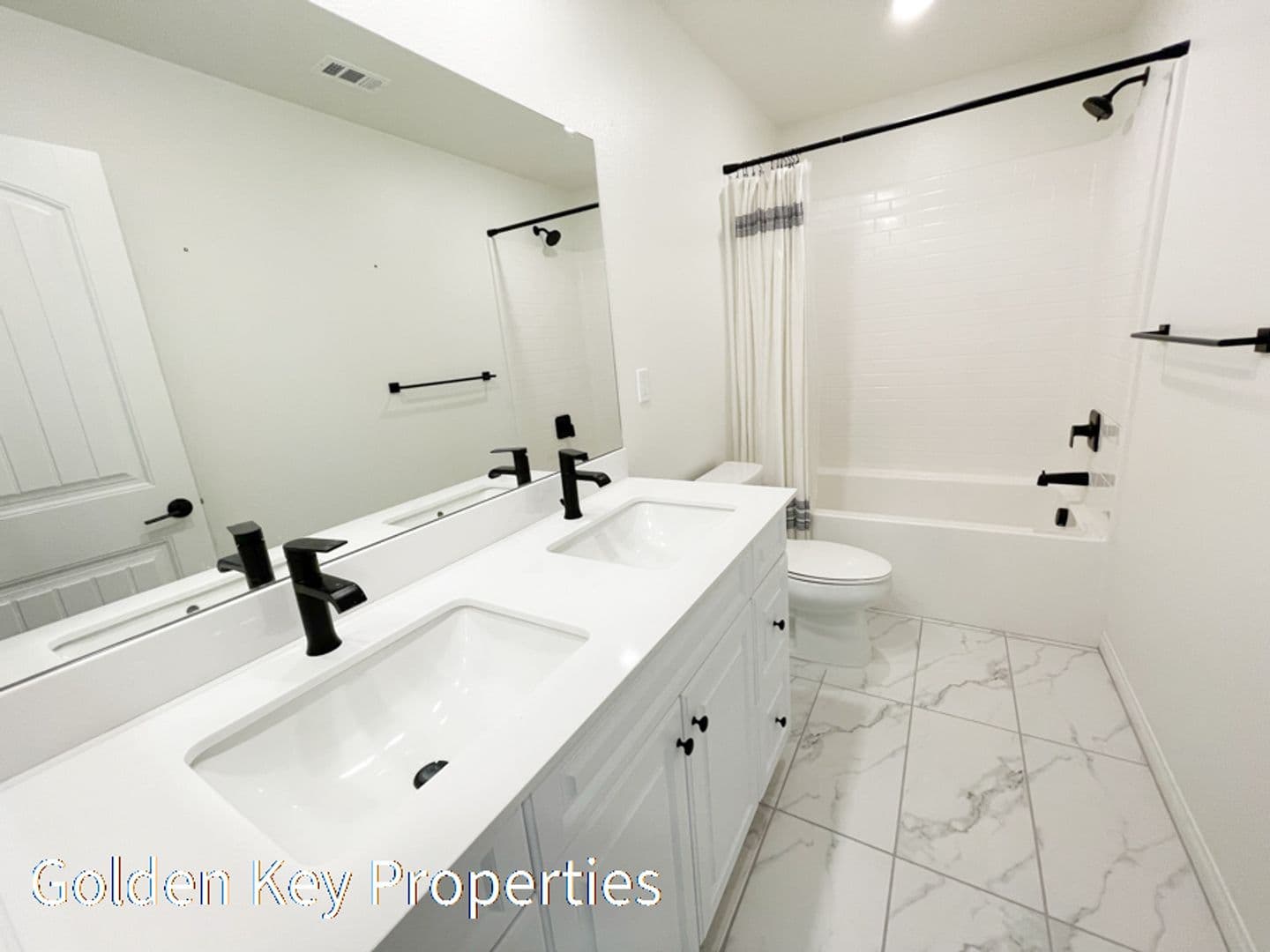 San Marcos Townhome: 455 Fitzpatrick Road #102