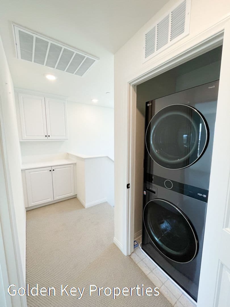 San Marcos Townhome: 455 Fitzpatrick Road #102