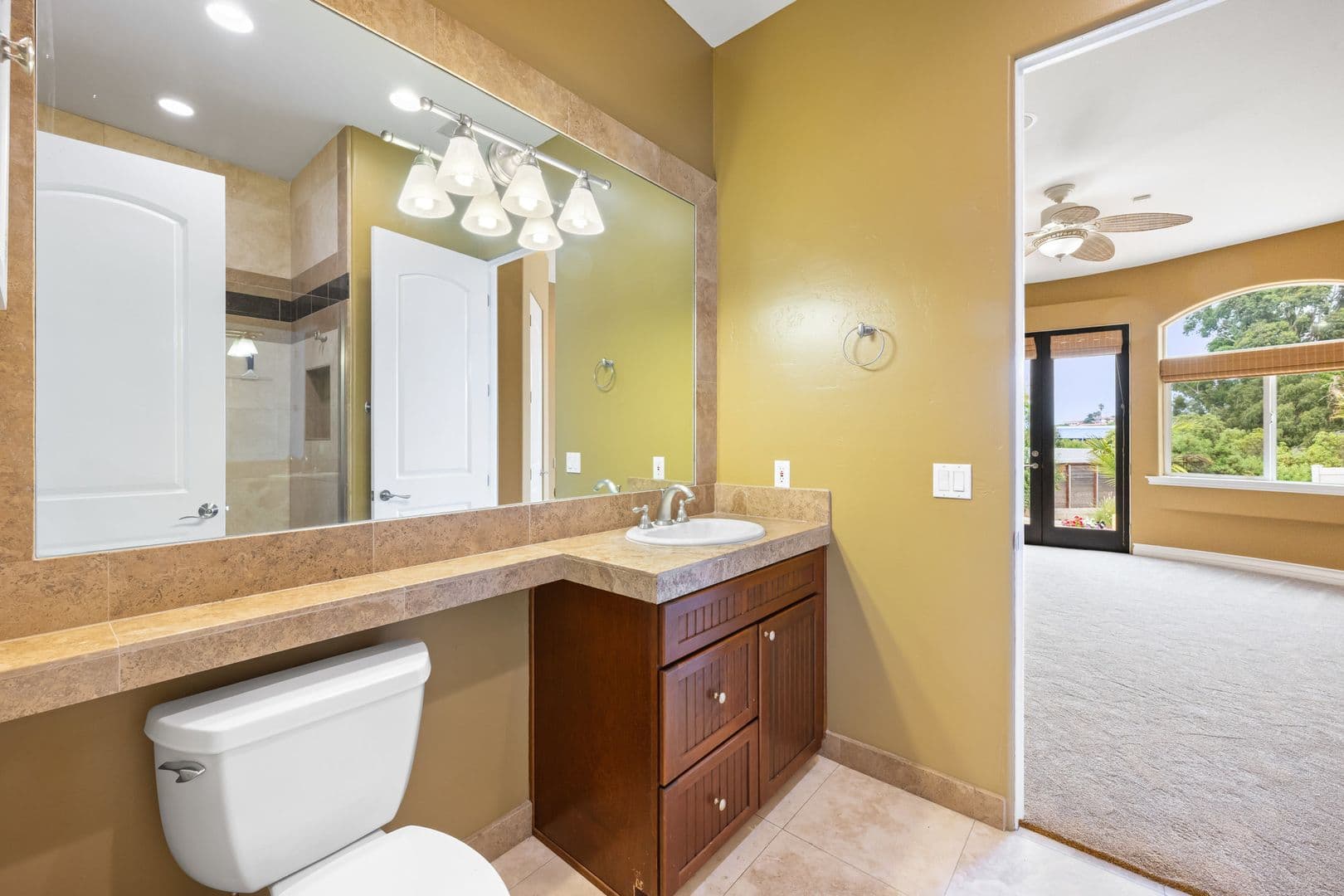 Oceanside House: 1524 Hunsaker Street