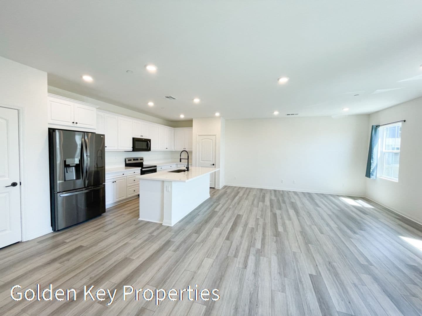 San Marcos Townhome: 455 Fitzpatrick Road #102