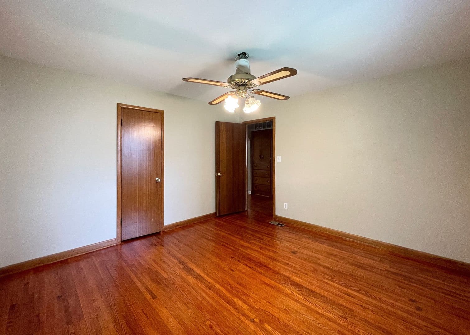 Wichita House: 3412 W 9th St N