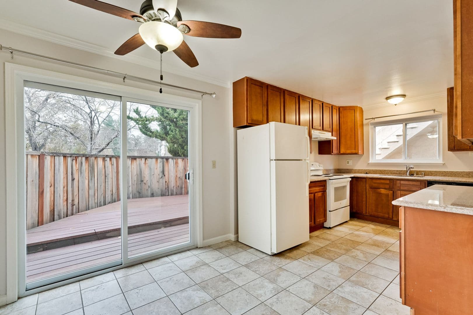 Sunnyvale Apartment: 699 Grand Coulee Avenue