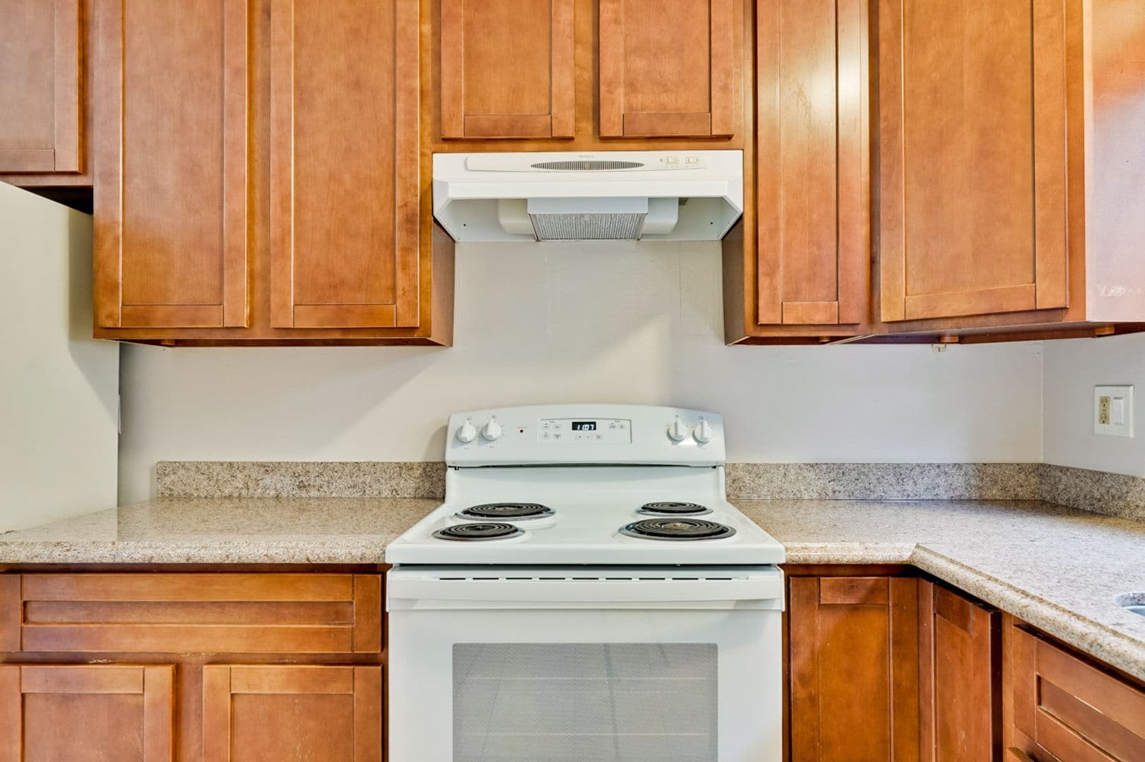 Sunnyvale Apartment: 699 Grand Coulee Avenue