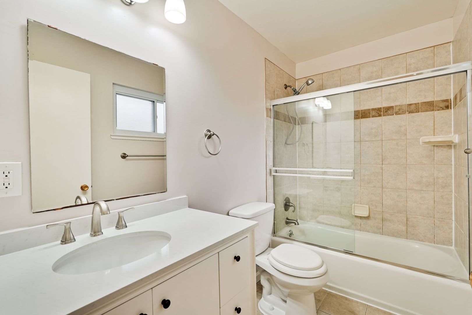 Sunnyvale Apartment: 699 Grand Coulee Avenue