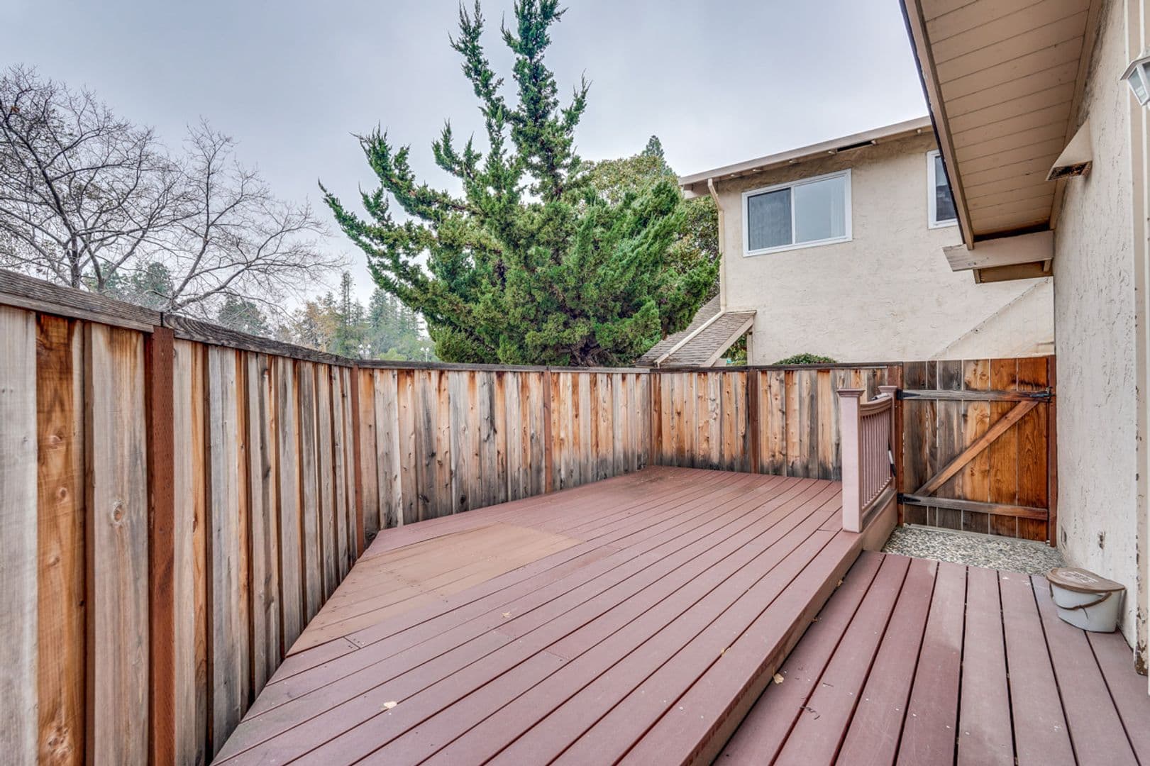 Sunnyvale Apartment: 699 Grand Coulee Avenue