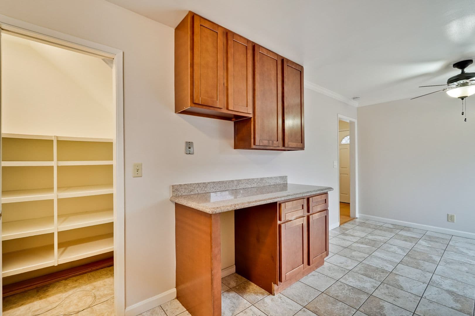Sunnyvale Apartment: 699 Grand Coulee Avenue
