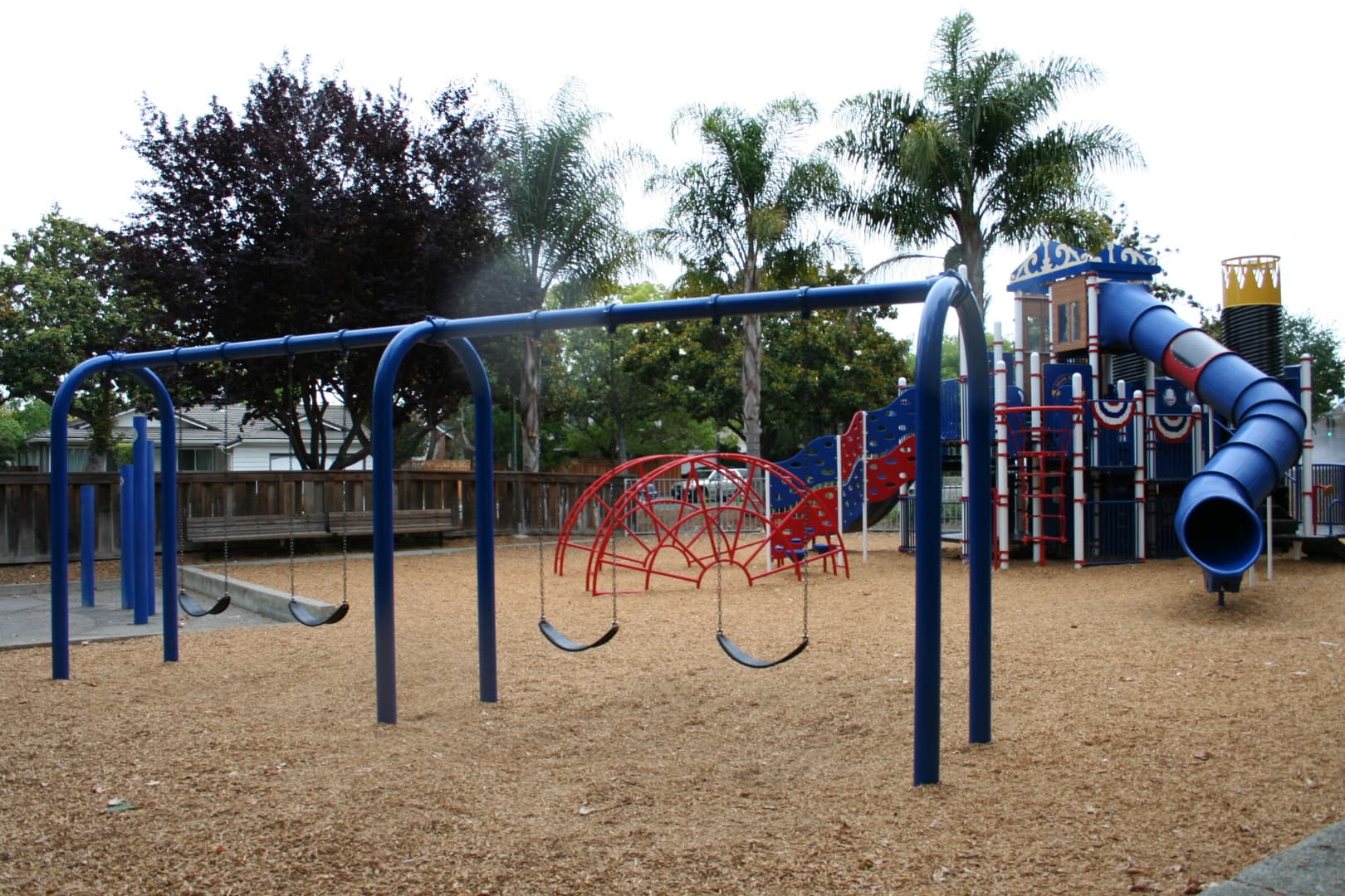 Sunnyvale Apartment: 699 Grand Coulee Avenue