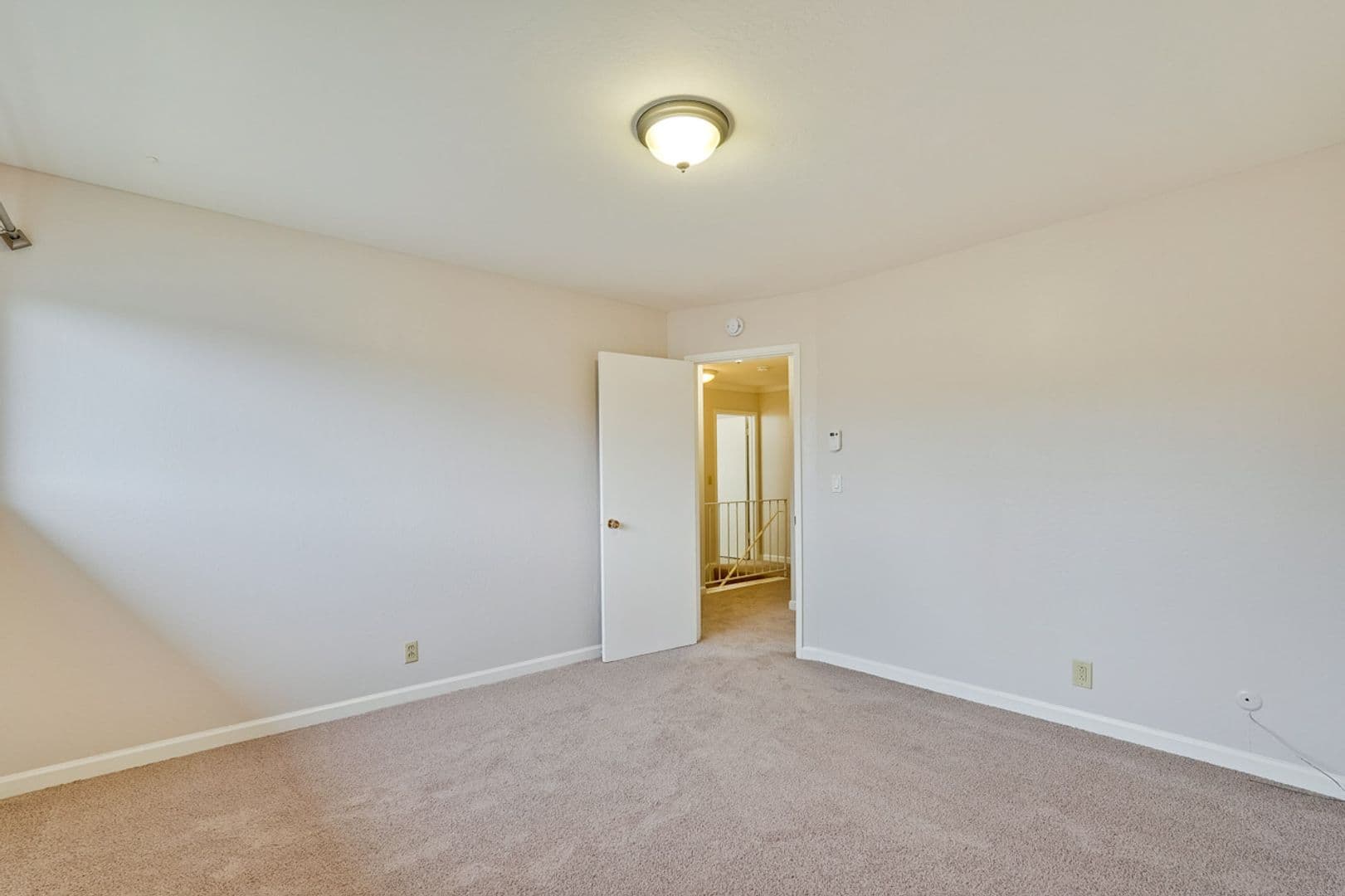 Sunnyvale Apartment: 699 Grand Coulee Avenue