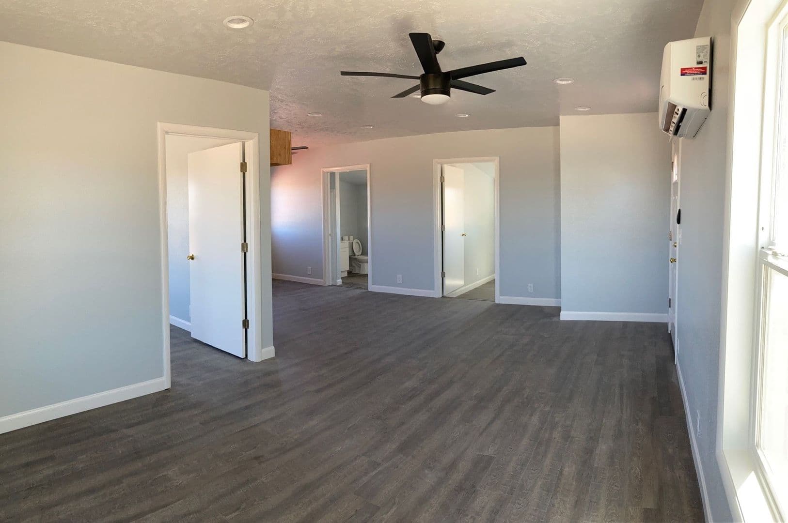 Wilder House: 24470 Ustick Rd