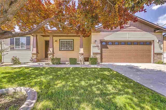 Nampa House: 12692 Sunstone St