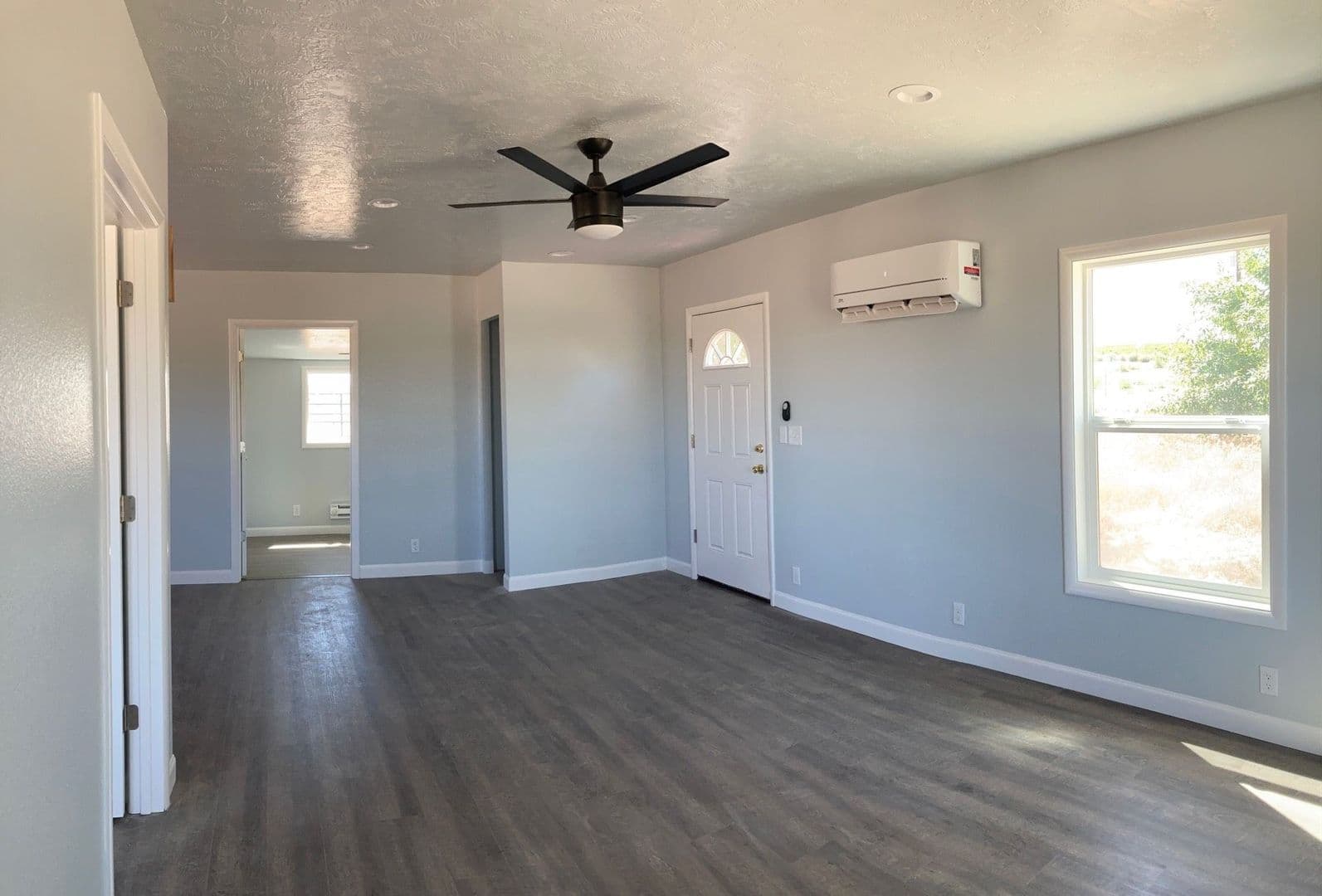 Wilder House: 24470 Ustick Rd