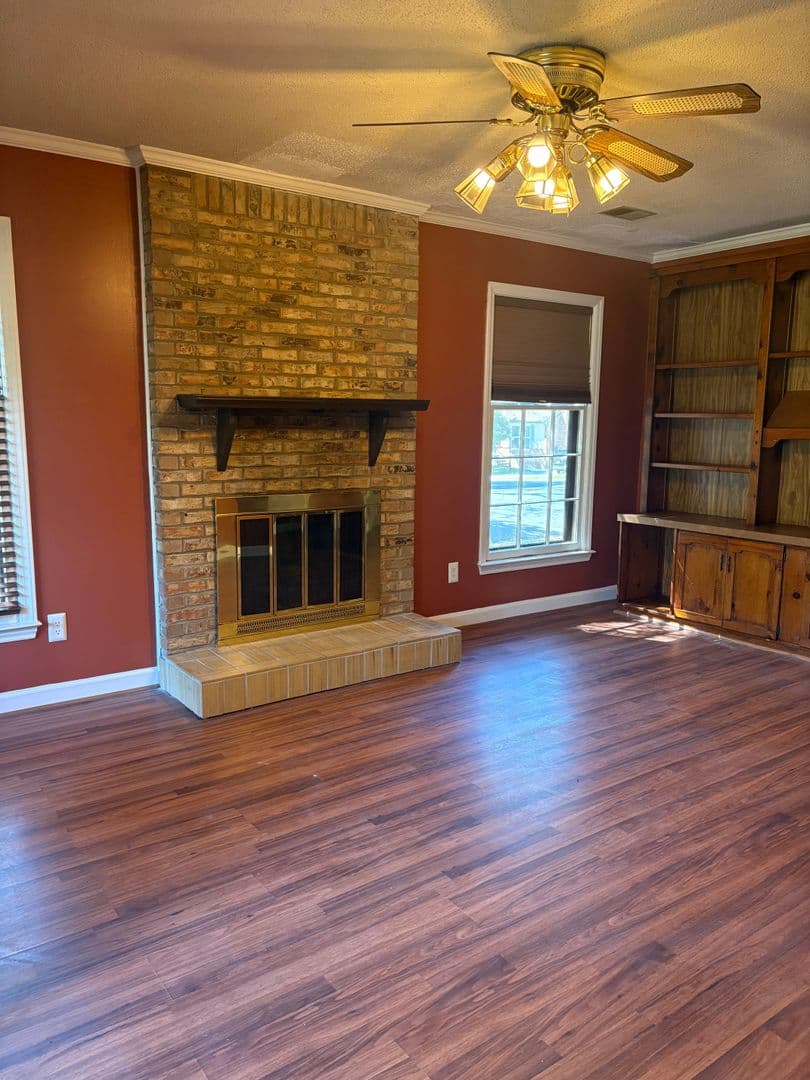Charlotte House: 4401 Brittmore Ct