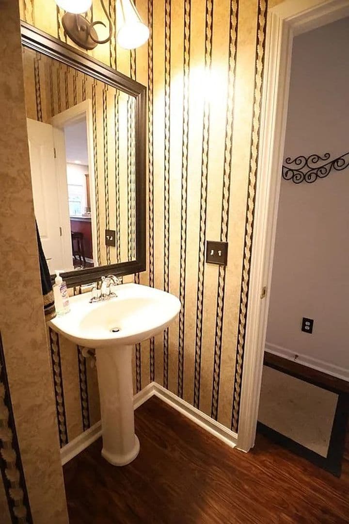 Charlotte Townhome: 10979 Princeton Village Dr