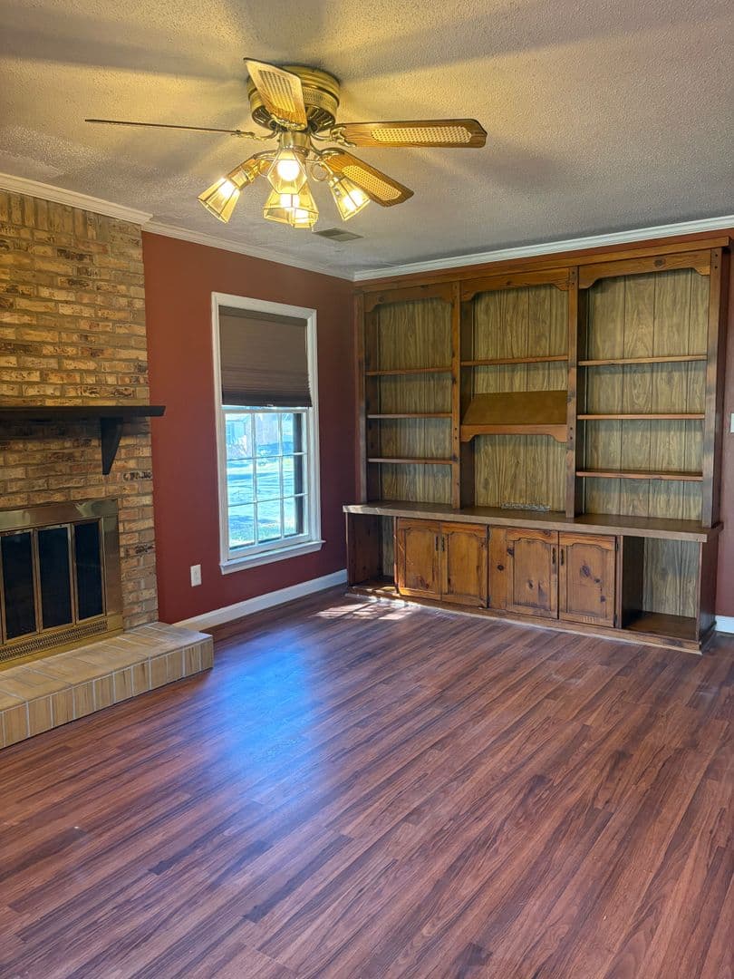 Charlotte House: 4401 Brittmore Ct
