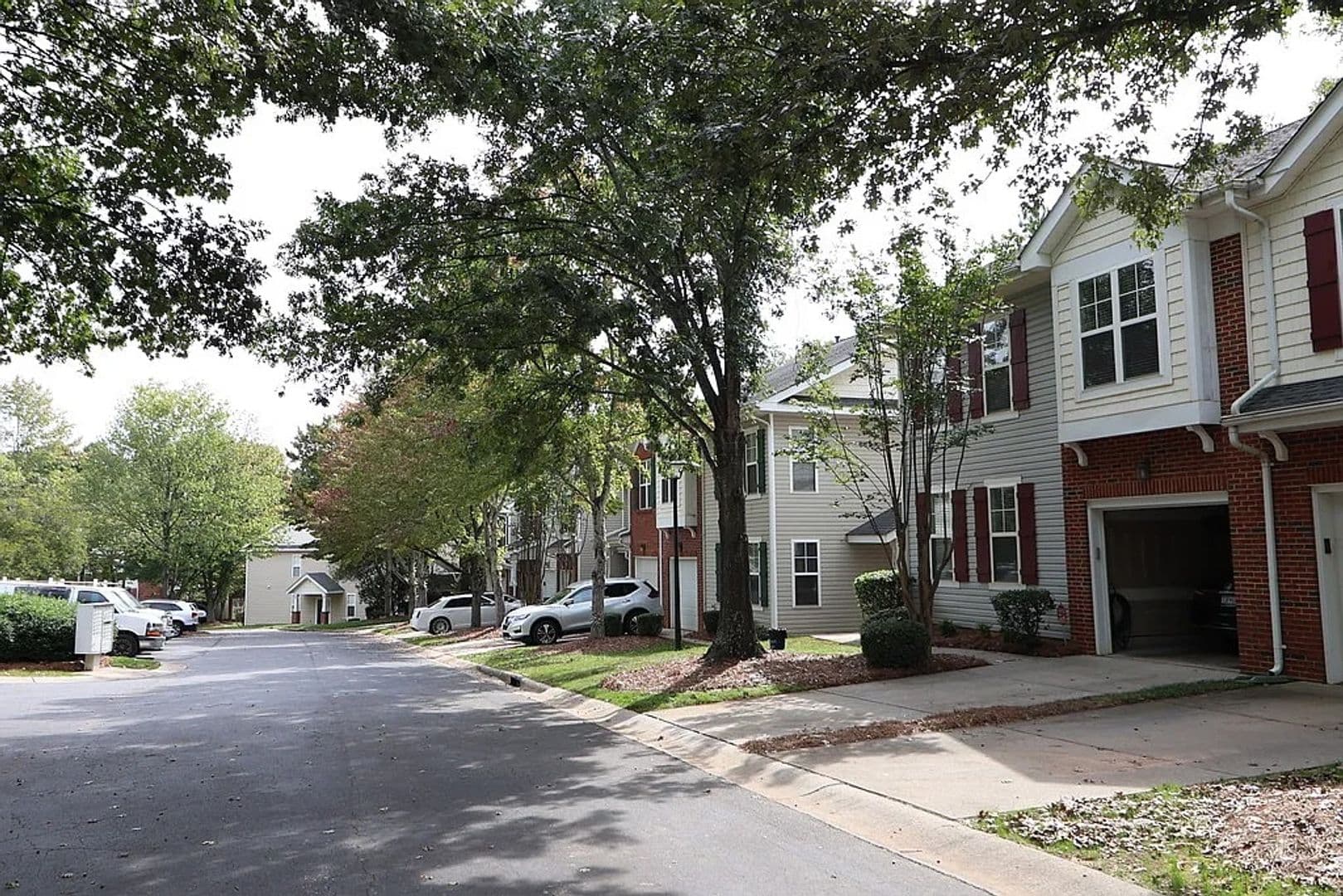 Charlotte Townhome: 10979 Princeton Village Dr