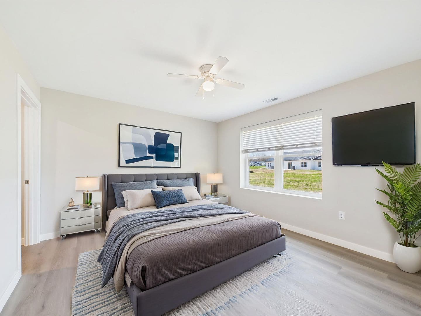 Yorktown Townhome: 9860 W. Smith St