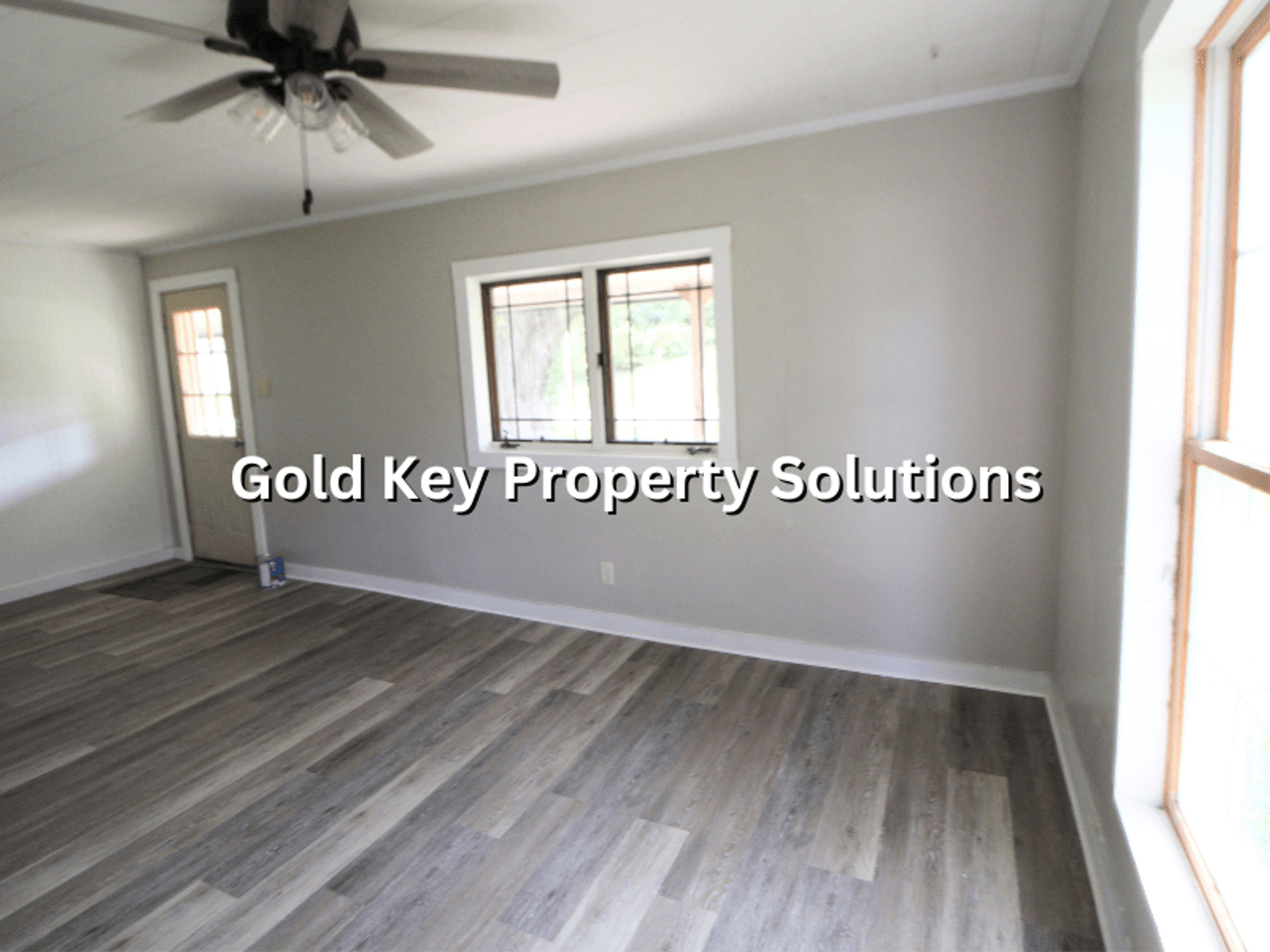 Yorktown House: 9508 Arch St
