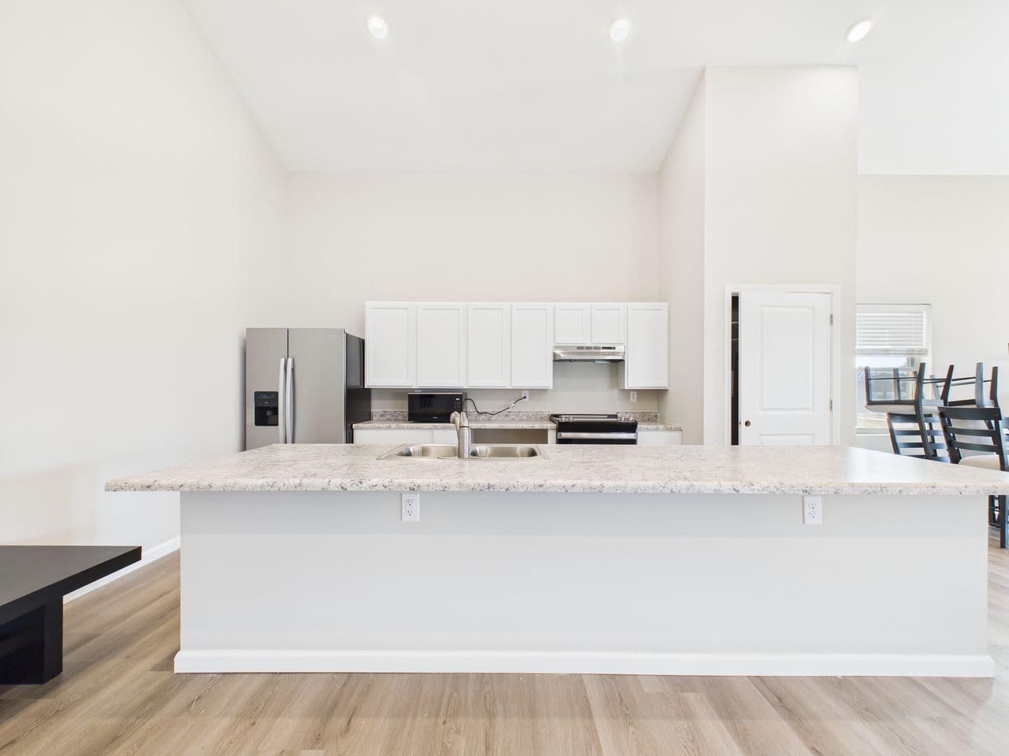 Yorktown Townhome: 9860 W. Smith St