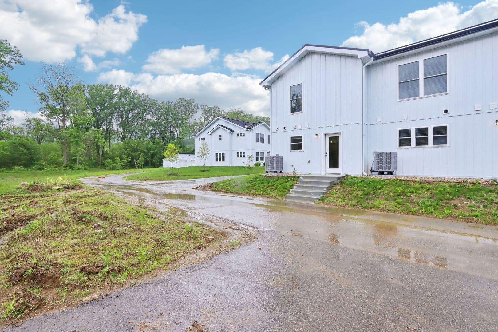 Yorktown Townhome: 9860 W. Smith St