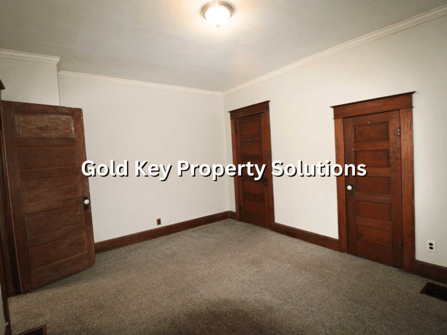 Muncie Apartment: 815 N Elm St