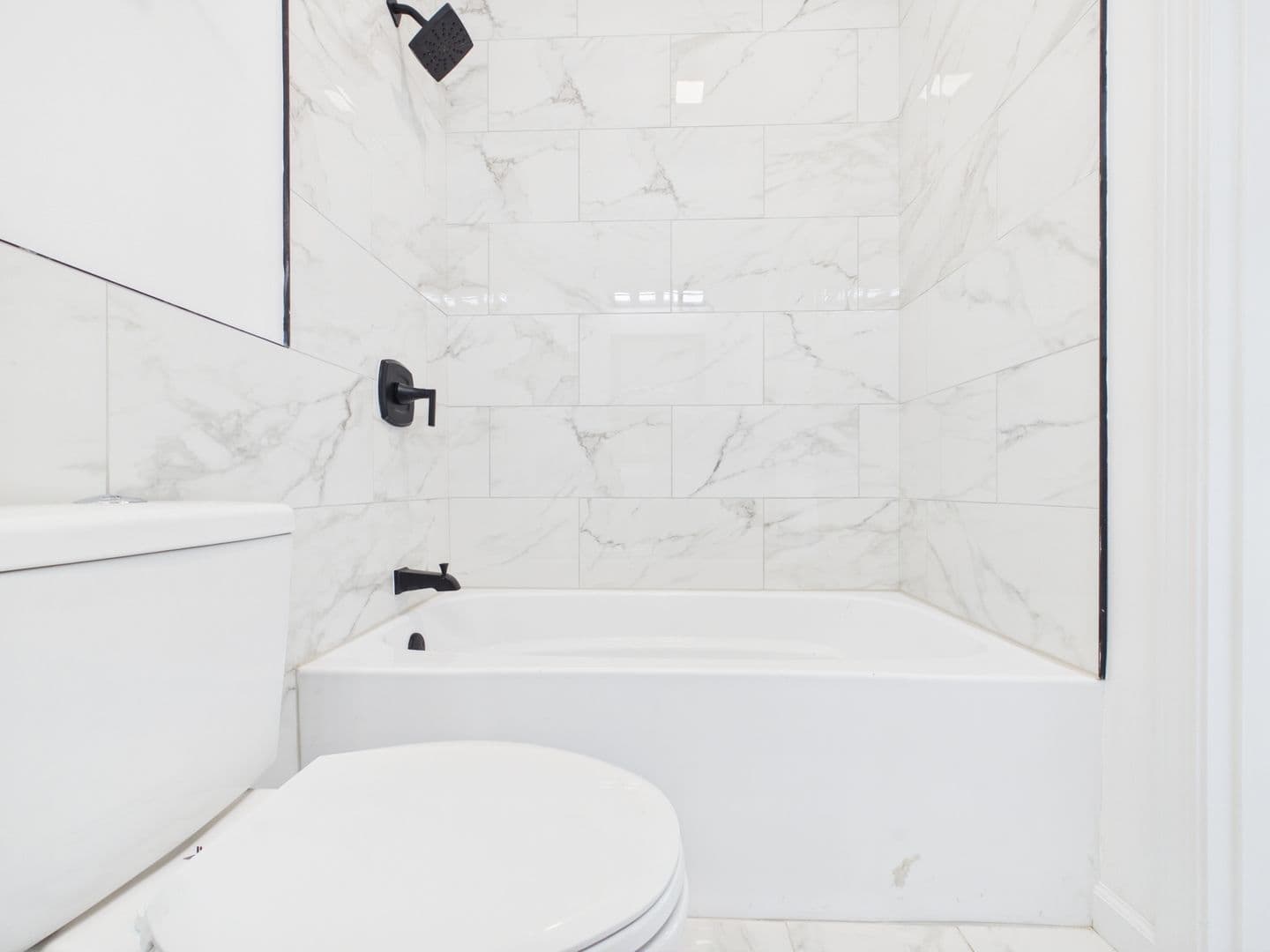 Frankton House: 204 S. Woodsworth Ave