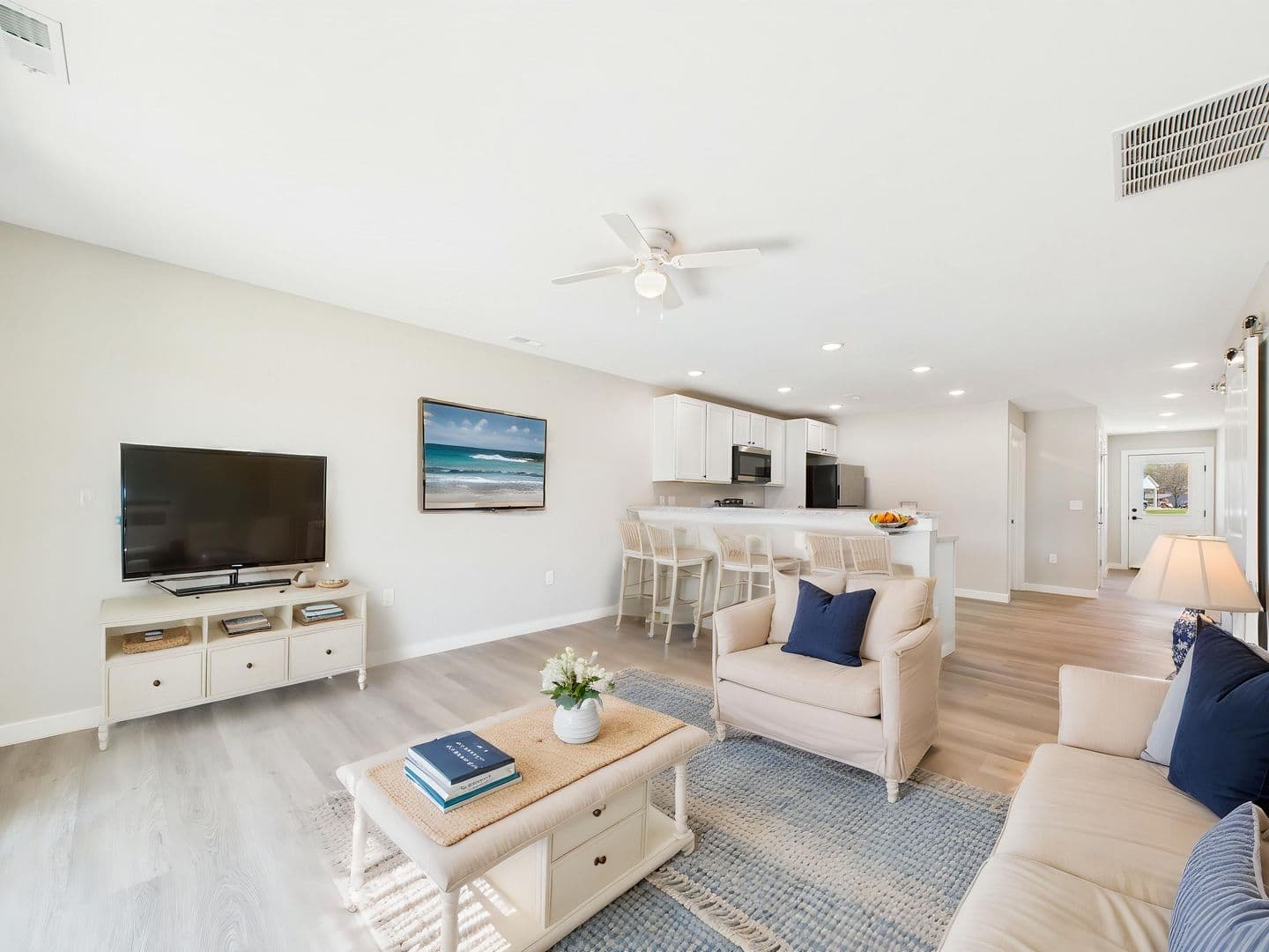 Yorktown Townhome: 9860 W. Smith St