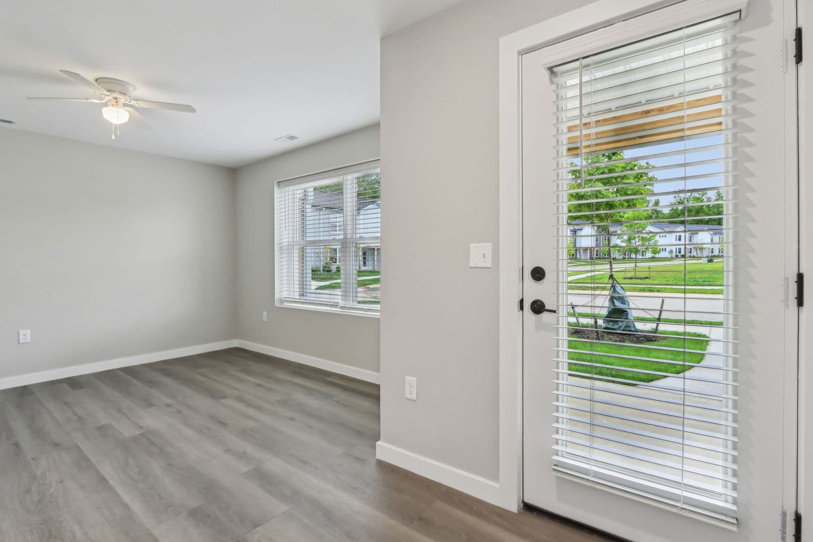 Yorktown Townhome: 9860 W. Smith St
