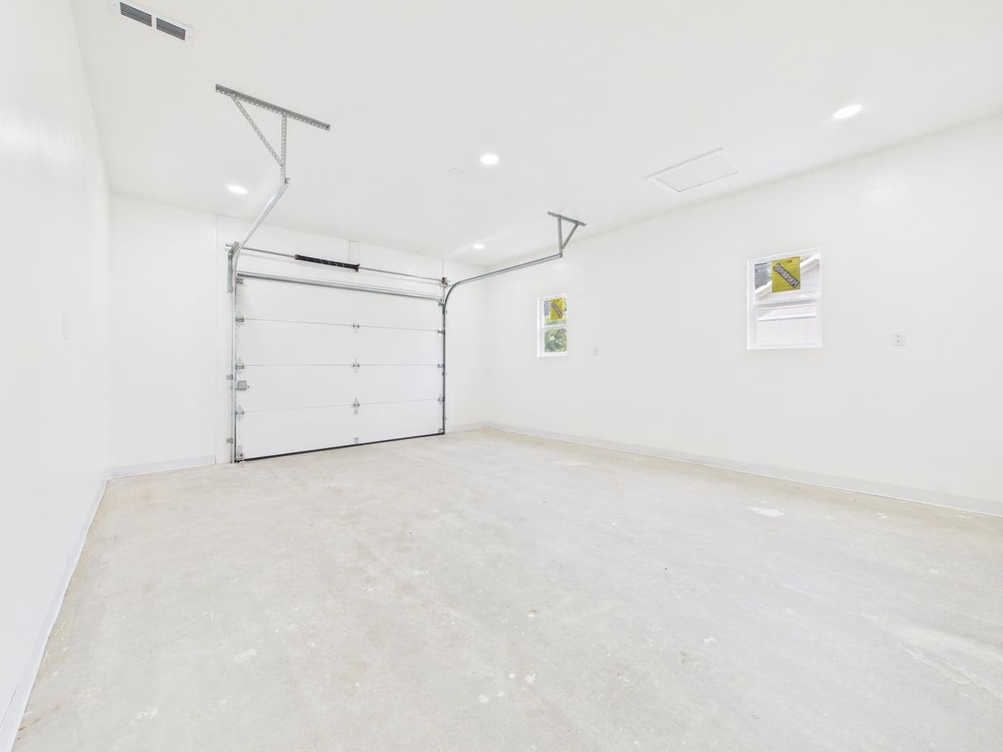 Frankton House: 204 S. Woodsworth Ave