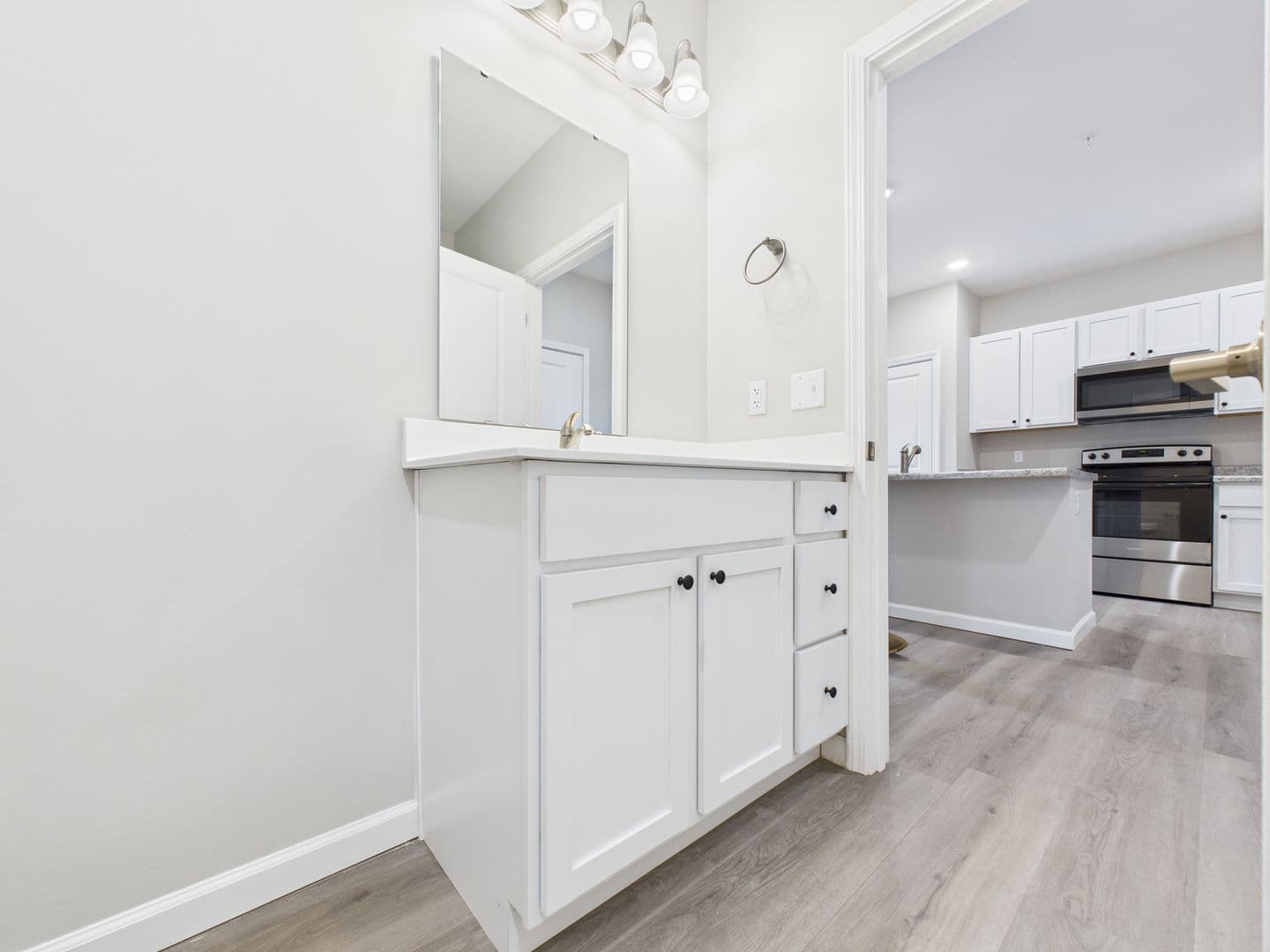 Yorktown Townhome: 9860 W. Smith St