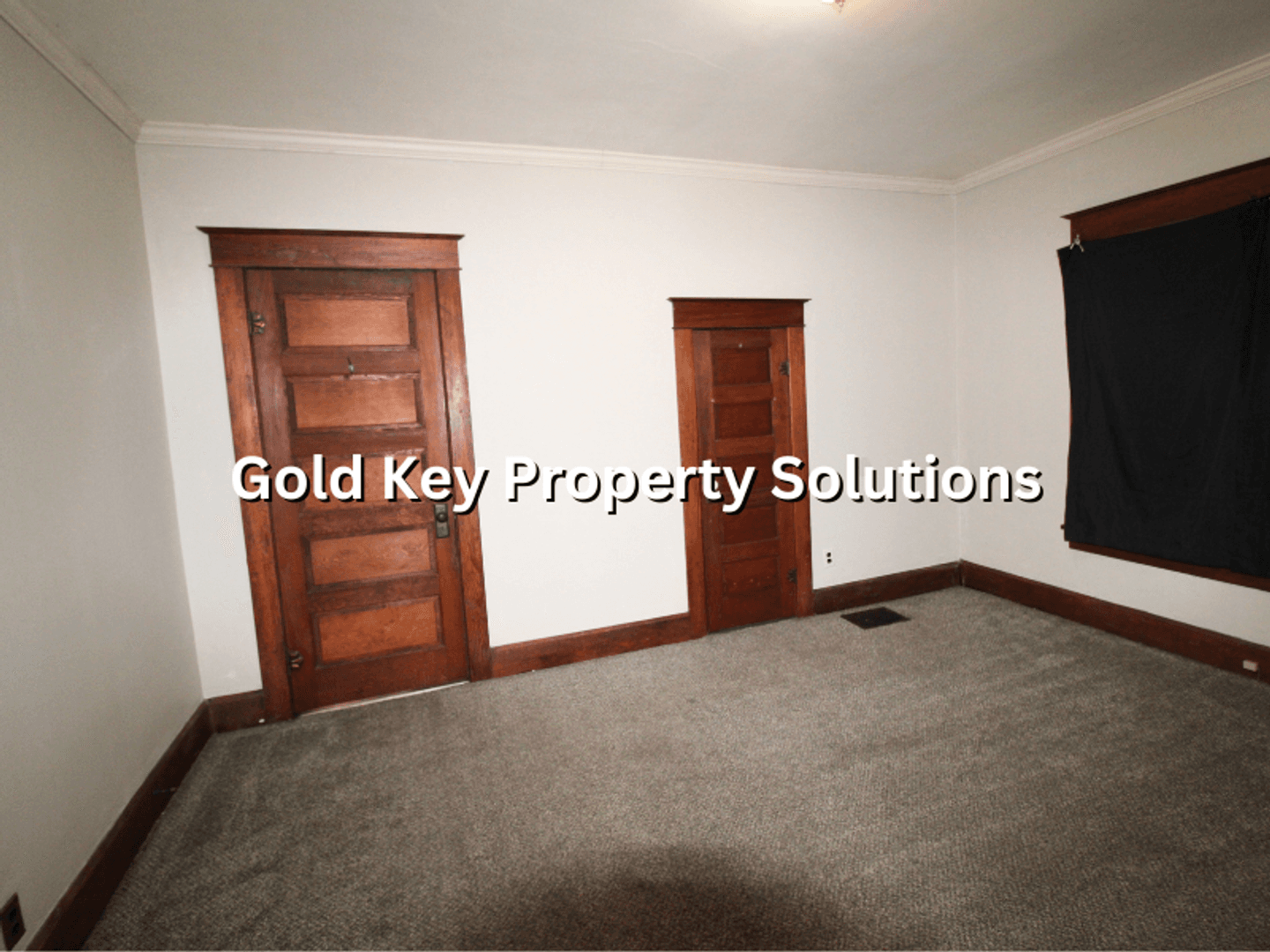 Muncie Apartment: 815 N Elm St