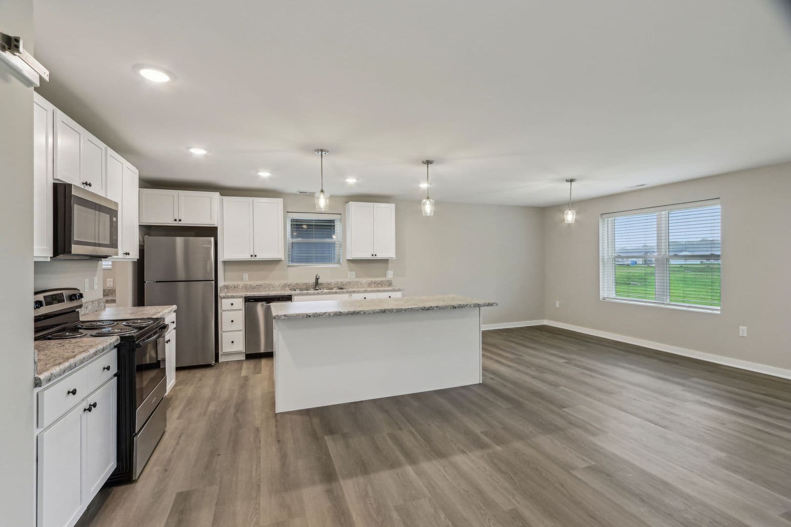 Yorktown Townhome: 9860 W. Smith St